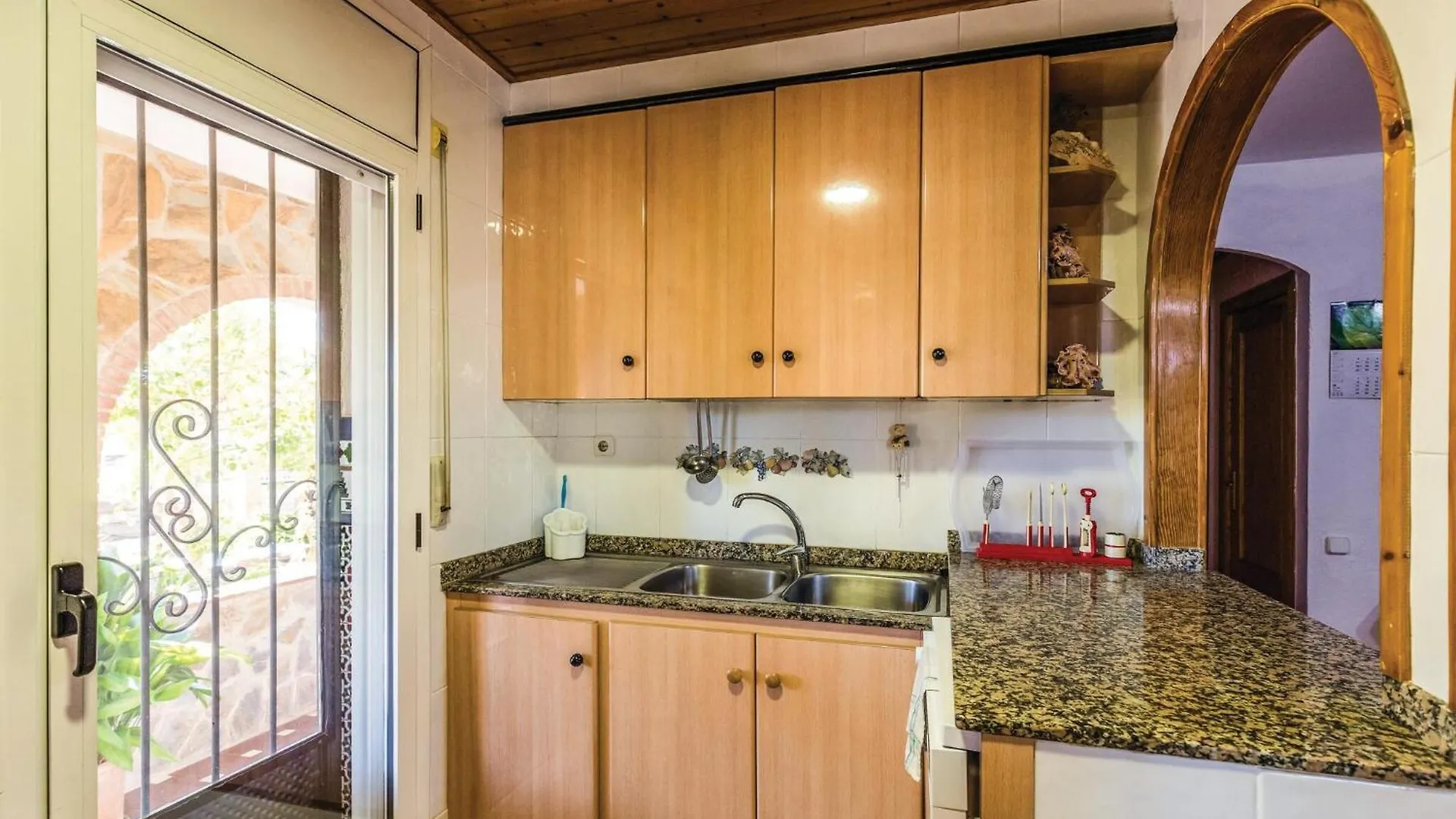5 Bedroom Nice Home In Lametlla De Mar L'Ametlla de Mar Holiday home